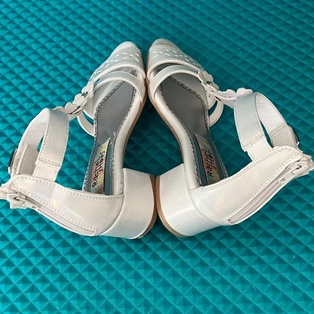 Rachel Shoes Carlee Ankle Strap Flower White Sandal Heels | 12
